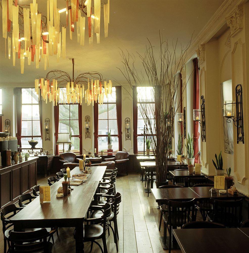 Hotel De Plataan Centrum 3*